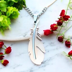 🆕 Feather Necklace Pendant Stainless Steel